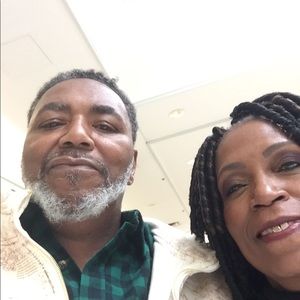 Meet your Posher, Larry